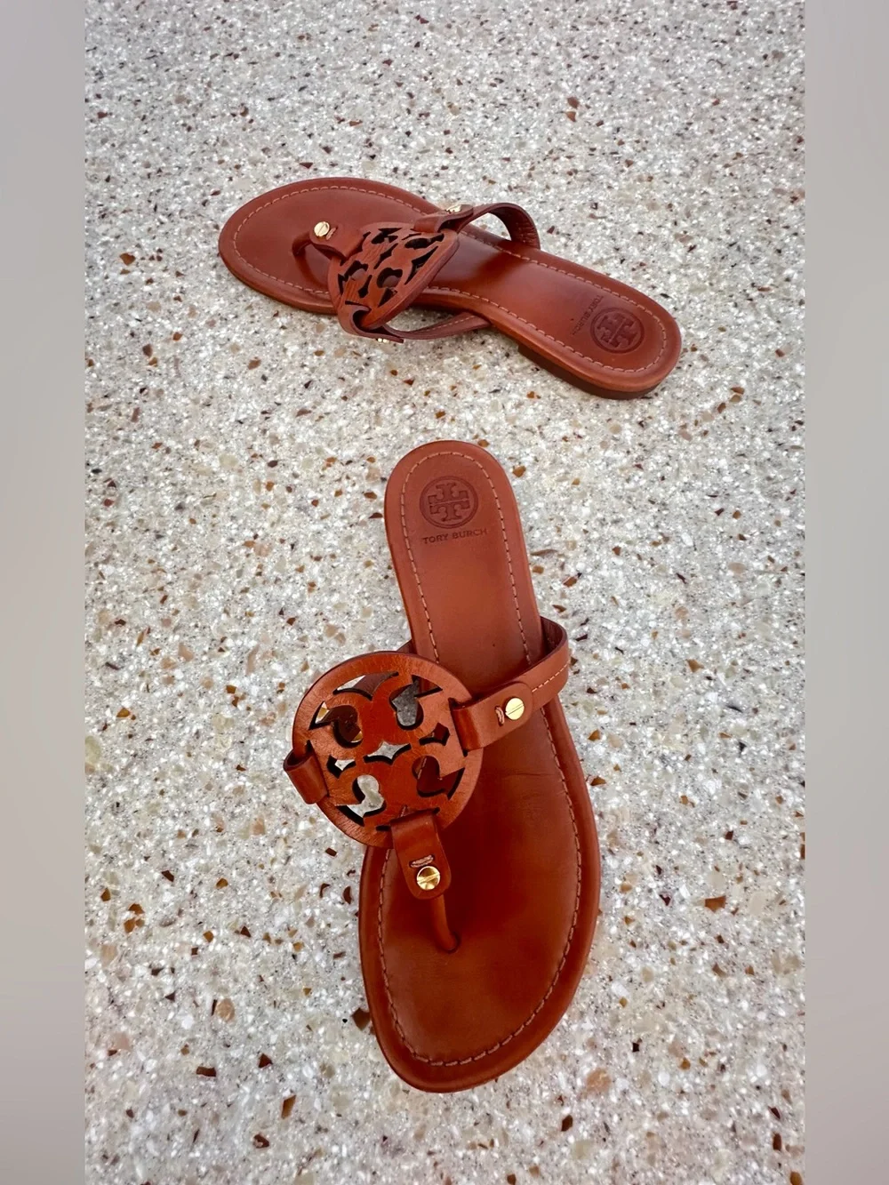 Tory Burch Miller Leather Thong Sandal in Brown Sz 8